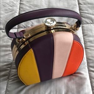 Round Bowling Bag - Brand New (Broken Clasp)